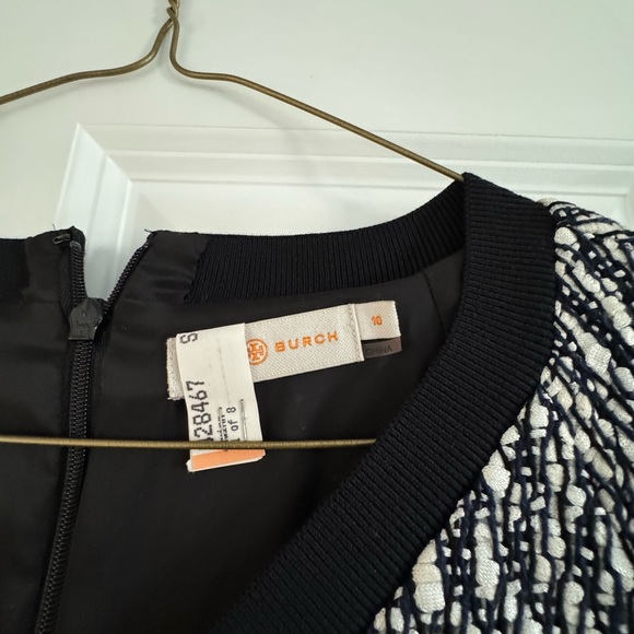 Tory Burch, two-piece dress and jacket - Picture 2 of 5